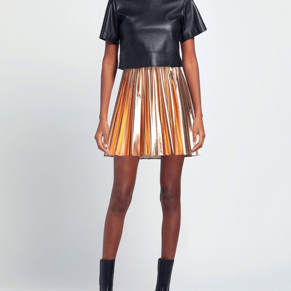 Callie Lives Rose Gold Future: Viccolo Accordion Pleated Metallic Mini Skirt OS